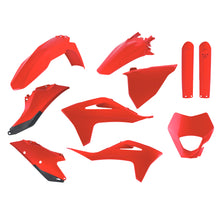 Load image into Gallery viewer, Plastic Kit Red