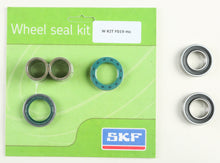 Load image into Gallery viewer, Wheel Seal Kit W/Bearings Front