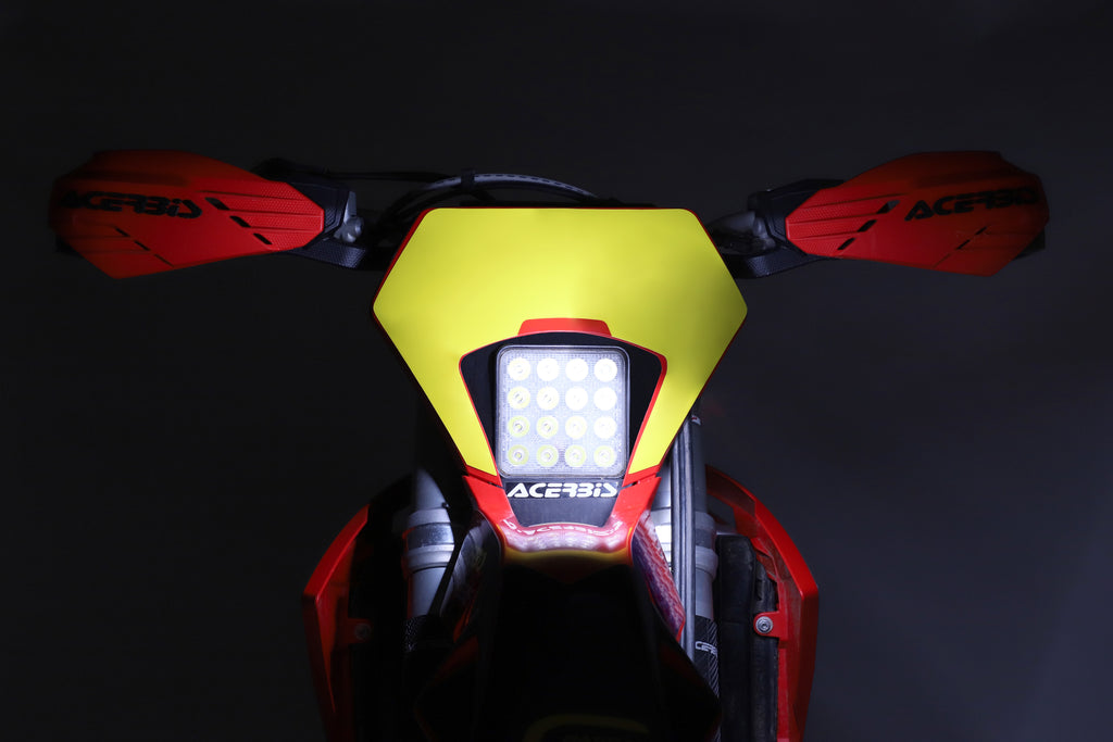 Headlight  Vsl Beta Red