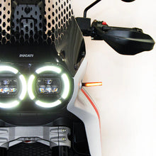 Load image into Gallery viewer, Front Led Turn Signals Duc