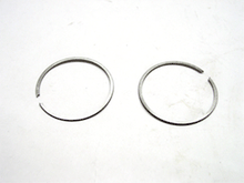 Load image into Gallery viewer, Piston Rings 42.95mm Kaw/Suz For Namura Pistons Only