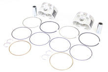 Load image into Gallery viewer, Wiseco Tracker Series Piston Set Standard Size