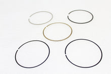 Load image into Gallery viewer, Wiseco Replacement Piston Ring Set