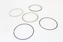 Load image into Gallery viewer, Wiseco Replacement Piston Ring Set