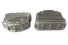 Load image into Gallery viewer, Finned Panhead Rocker Box Cover Set