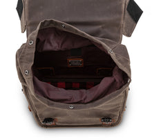 Load image into Gallery viewer, Throwover Saddlebag Dark Oak