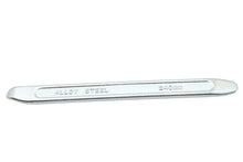 Load image into Gallery viewer, Universal Tire Iron Tool
