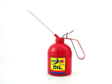 Load image into Gallery viewer, Metric Squirt Oil Can 1000 CC