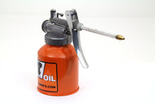 Load image into Gallery viewer, V-Twin Metal Squirt Oil Can