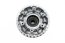 Load image into Gallery viewer, Clutch Hub
