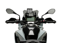 Load image into Gallery viewer, Windscreen Sport Smoke Bmw