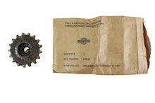 Load image into Gallery viewer, Sprocket Countershaft 17 Tooth