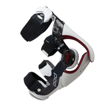 Load image into Gallery viewer, K8 3.0 Knee Brace Carbon (Rt) Carbon/White Xl