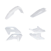 Load image into Gallery viewer, Plastic Kit Hus White