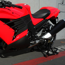 Load image into Gallery viewer, Swingarm Sliders Black