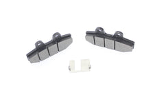Load image into Gallery viewer, Duro Kevlar Rear Brake Pad kit