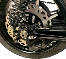 Load image into Gallery viewer, Rear Axel Adjuster W/Shock Relocator `09 24 Fl