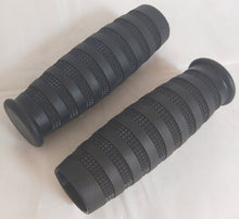 Load image into Gallery viewer, Black Grip Set