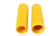 Load image into Gallery viewer, Replica Rib Style Grip Set Yellow