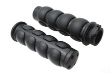Load image into Gallery viewer, Ultima Cushioned Grip Set with Black Ends