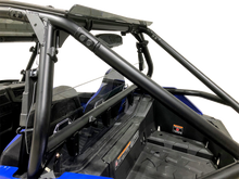 Load image into Gallery viewer, Rear Vented Windshield Clr Pol
