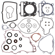 Load image into Gallery viewer, Complete Gasket Set With Oil Seals