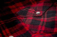 Load image into Gallery viewer, Marksman Flannel Black/Red Xl