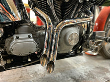 Load image into Gallery viewer, Straight Down Drag Pipe Set Chrome with Heat Shields
