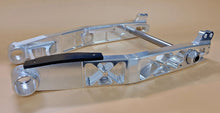 Load image into Gallery viewer, TRAC DYNAMICS STRUXURE SWINGARM HARLEY DAVIDSON BAGGERS - The Speed Shop Canada