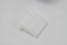 Load image into Gallery viewer, Amp Mate-N-Lock Wiring Socket Insulator 4-pin