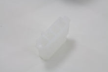 Load image into Gallery viewer, Amp Mate-N-Lock Wiring Socket Insulator 4-pin