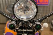 Load image into Gallery viewer, Tail Lamp Lens Set Faceted Green