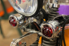 Load image into Gallery viewer, Replica Guide Bullet Marker Lamp Set Red