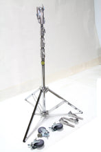 Load image into Gallery viewer, 300M High Roller Stand