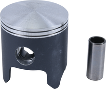 Load image into Gallery viewer, Piston Kit Cast 67.45/Std Ktm