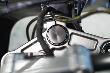 Load image into Gallery viewer, 12pnt Bagger Steering Stm Cvr Raw