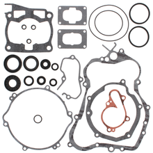 Load image into Gallery viewer, Complete Gasket Set With Oil Seals