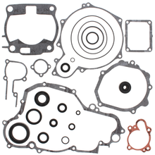 Load image into Gallery viewer, Complete Gasket Set With Oil Seals