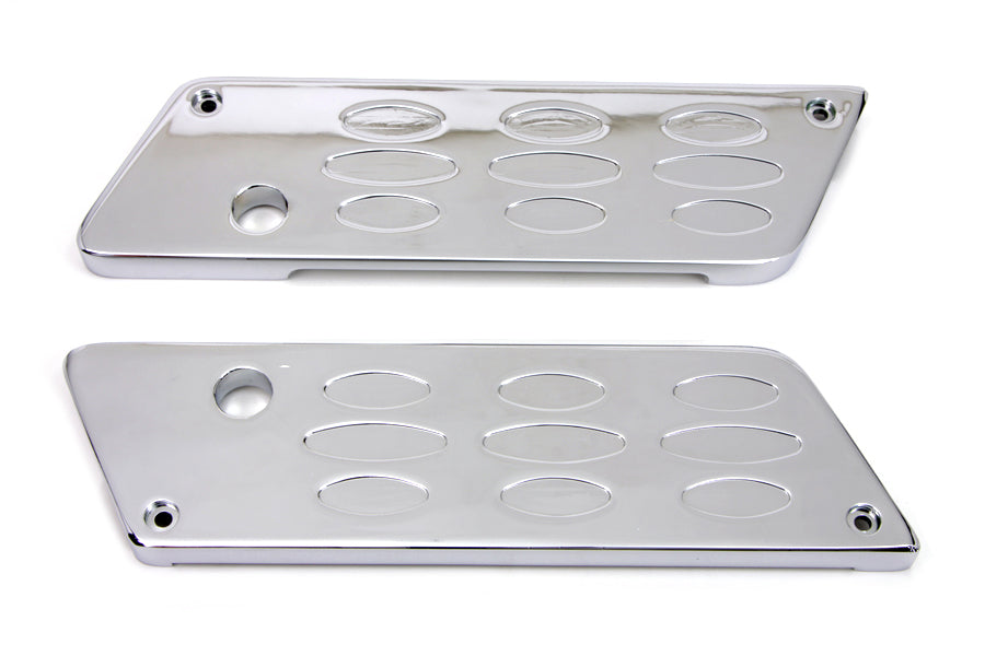 V-Twin Wyatt Gatling saddlebag face plate for seat and saddlebag, featuring a detailed metal design and vintage motorcycle style.
