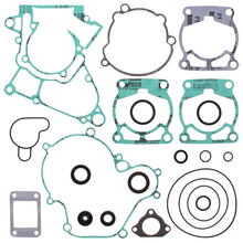 Load image into Gallery viewer, Complete Gasket Set With Oil Seals