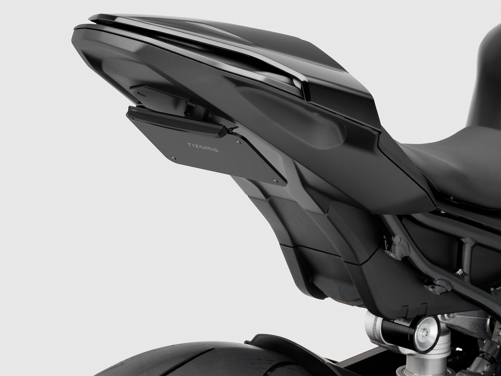 Flat Out Fender Eliminator Bmw