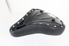 Load image into Gallery viewer, Bates Tuck and Roll Leather Solo Seat