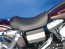 Load image into Gallery viewer, Low Profile Black Vinyl Solo Seat