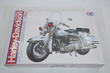 Load image into Gallery viewer, Police 1200 Big Scale Display Model