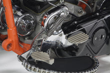Load image into Gallery viewer, Finned Pedal Pad 3 Piece Set