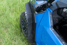 Load image into Gallery viewer, Fender Flares