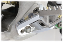Load image into Gallery viewer, Foot Peg Mount Aluminum Kx250/450