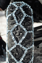 Load image into Gallery viewer, Diamond V Bar Snow Chains 30" 30x10 14 And 30x10 15