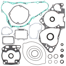 Load image into Gallery viewer, Complete Gasket Set With Oil Seals