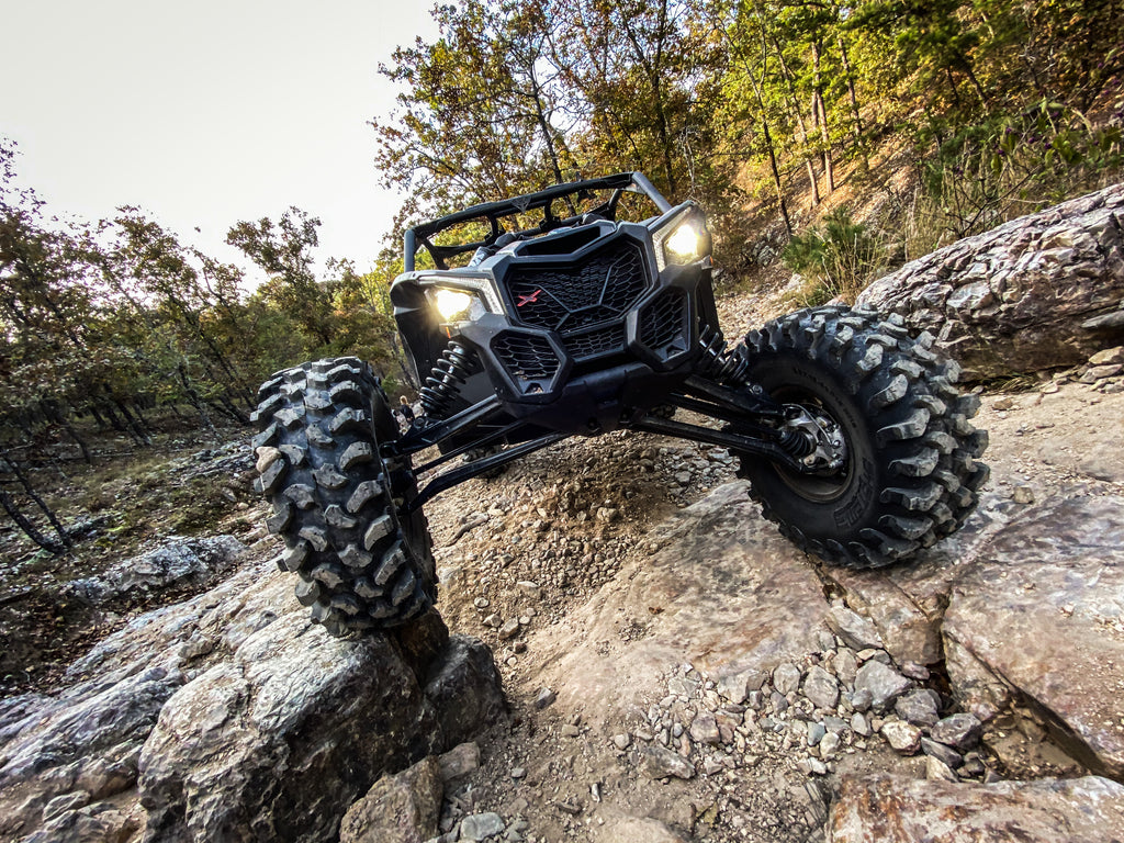 Tire Xtr370 33x10r15